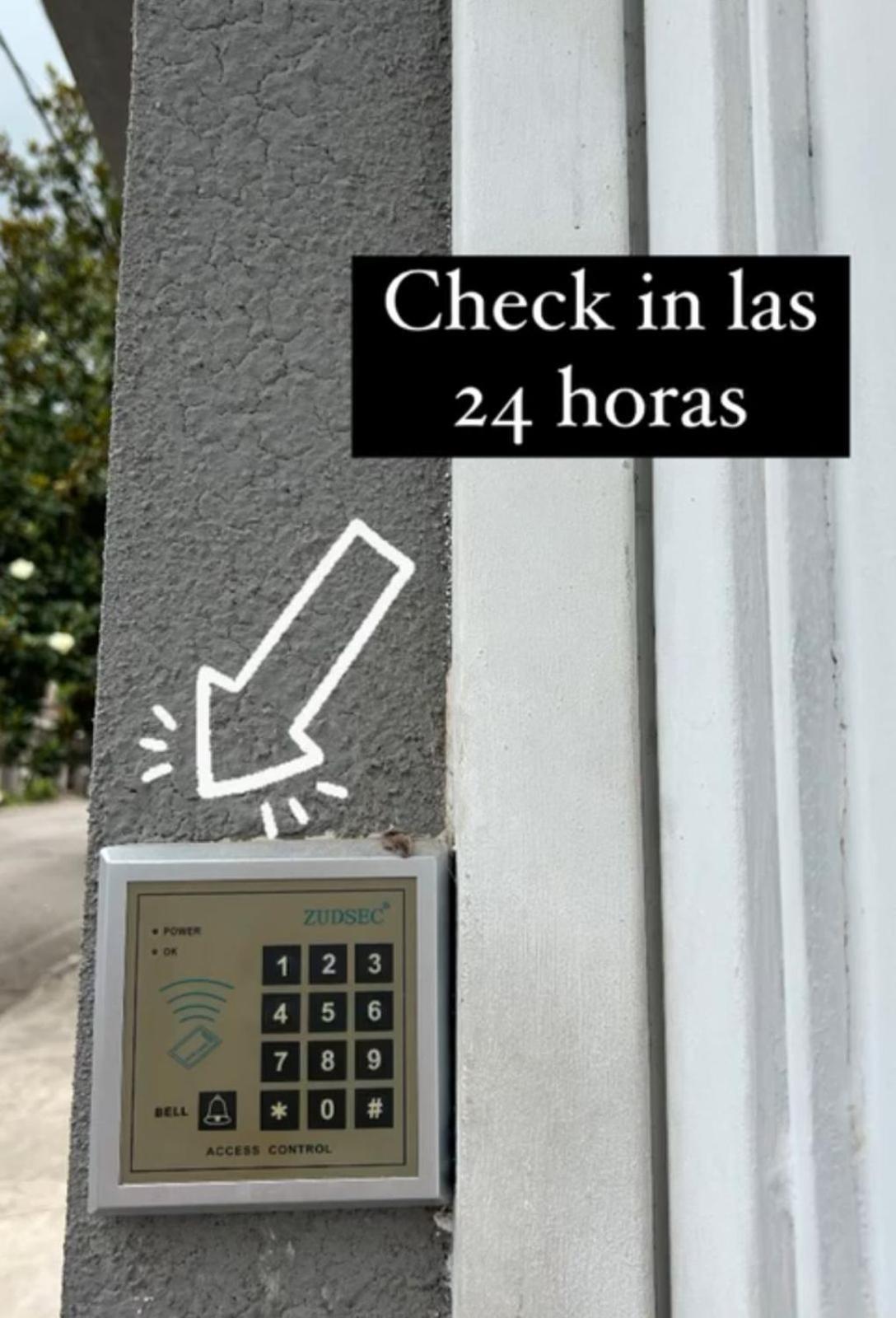Apartamentos Centro Сан-Сальвадор-де-Жужуй Экстерьер фото